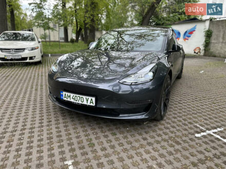 Тесла Модель 3 2021 в Киеве на Automoto.ua Серый Тесла Модель 3, объемом двигателя 0 л и пробегом 77 тыс. км за 25600 $, фото 1 на Automoto.ua