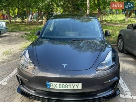 Сірий Тесла Модель 3, об'ємом двигуна 0 л та пробігом 177 тис. км за 18500 $, фото 1 на Automoto.ua