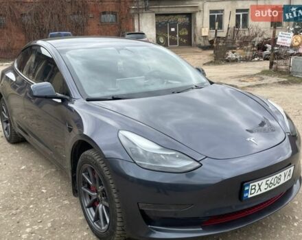 Серый Тесла Модель 3, объемом двигателя 0 л и пробегом 99 тыс. км за 16250 $, фото 1 на Automoto.ua
