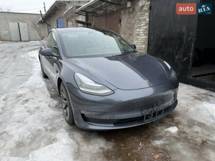 Серый Тесла Модель 3, объемом двигателя 0 л и пробегом 86 тыс. км за 15999 $, фото 1 на Automoto.ua