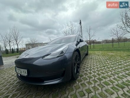 Серый Тесла Модель 3, объемом двигателя 0 л и пробегом 57 тыс. км за 23000 $, фото 1 на Automoto.ua