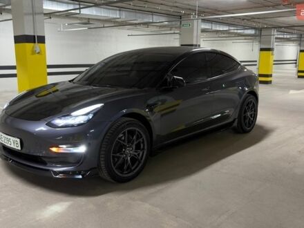 Серый Тесла Модель 3, объемом двигателя 0 л и пробегом 41 тыс. км за 28200 $, фото 1 на Automoto.ua