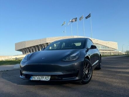Сірий Тесла Модель 3, об'ємом двигуна 0 л та пробігом 48 тис. км за 13950 $, фото 1 на Automoto.ua