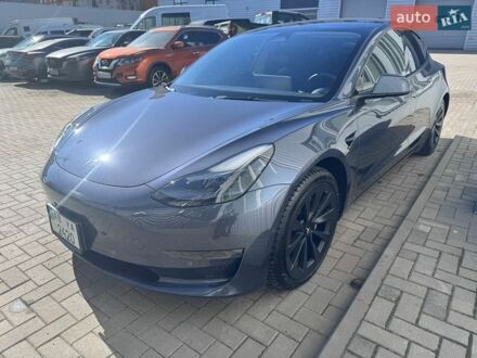 Сірий Тесла Модель 3, об'ємом двигуна 0 л та пробігом 80 тис. км за 22000 $, фото 1 на Automoto.ua