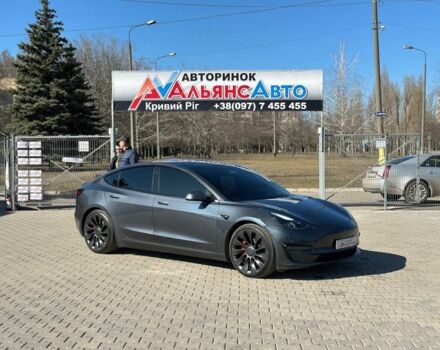 Серый Тесла Модель 3, объемом двигателя 0 л и пробегом 91 тыс. км за 21800 $, фото 1 на Automoto.ua