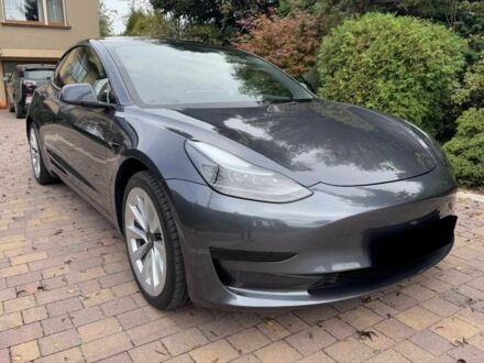 Тесла Модель 3 2022 у Києві на Automoto.ua Сірий Тесла Модель 3, об'ємом двигуна 0 л та пробігом 25 тис. км за 15100 $, фото 1 на Automoto.ua