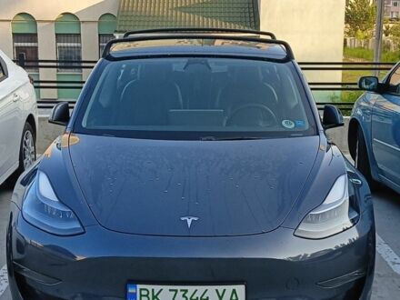 Сірий Тесла Модель 3, об'ємом двигуна 0 л та пробігом 58 тис. км за 21999 $, фото 1 на Automoto.ua