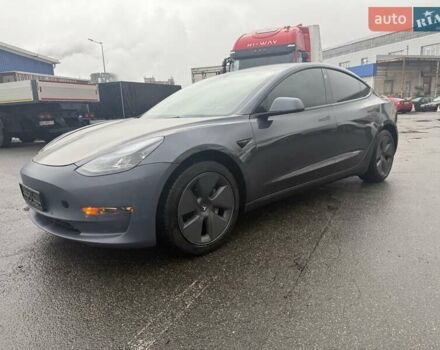 Сірий Тесла Модель 3, об'ємом двигуна 0 л та пробігом 107 тис. км за 18500 $, фото 1 на Automoto.ua