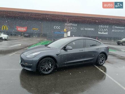 Тесла Модель 3 2022 в Киеве на Automoto.ua Серый Тесла Модель 3, объемом двигателя 0 л и пробегом 28 тыс. км за 20500 $, фото 1 на Automoto.ua