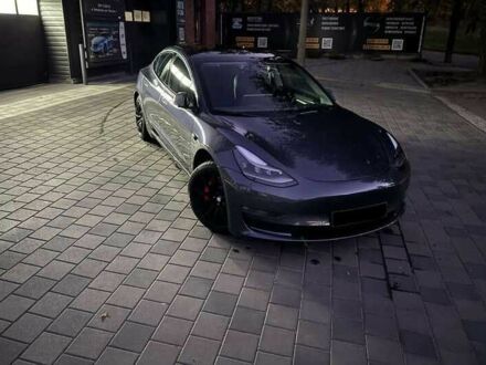 Сірий Тесла Модель 3, об'ємом двигуна 0 л та пробігом 61 тис. км за 20700 $, фото 1 на Automoto.ua