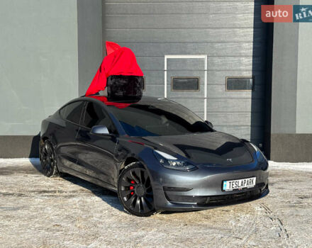 Серый Тесла Модель 3, объемом двигателя 0 л и пробегом 43 тыс. км за 21499 $, фото 1 на Automoto.ua