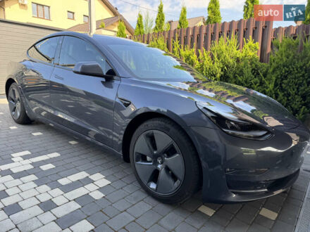 Тесла Модель 3 2022 у Хмельницькому на Automoto.ua Сірий Тесла Модель 3, об'ємом двигуна 0 л та пробігом 42 тис. км за 22900 $, фото 1 на Automoto.ua
