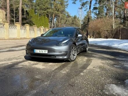 Серый Тесла Модель 3, объемом двигателя 0 л и пробегом 60 тыс. км за 22000 $, фото 1 на Automoto.ua