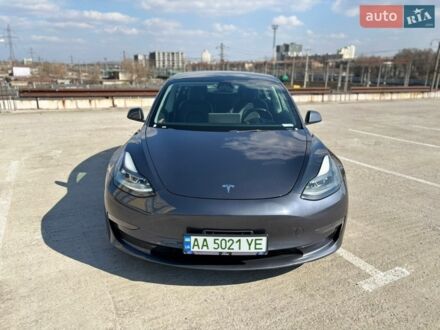 Серый Тесла Модель 3, объемом двигателя 0 л и пробегом 151 тыс. км за 21999 $, фото 1 на Automoto.ua