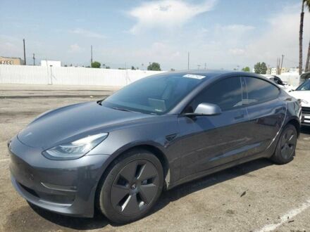 Тесла Модель 3 2022 у Львові на Automoto.ua Сірий Тесла Модель 3, об'ємом двигуна 0 л та пробігом 80 тис. км за 7000 $, фото 1 на Automoto.ua
