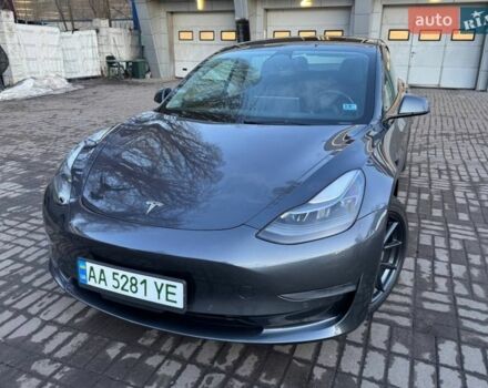 Серый Тесла Модель 3, объемом двигателя 0 л и пробегом 46 тыс. км за 15600 $, фото 1 на Automoto.ua