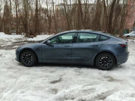 Серый Тесла Модель 3, объемом двигателя 0 л и пробегом 67 тыс. км за 18000 $, фото 1 на Automoto.ua