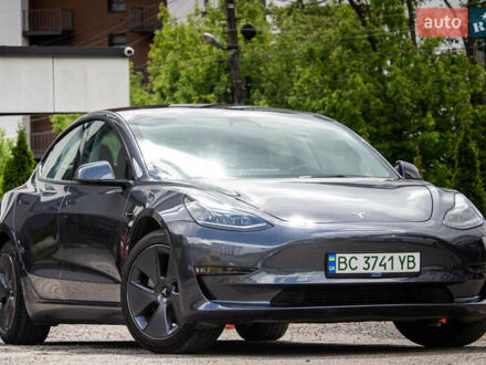 Сірий Тесла Модель 3, об'ємом двигуна 0 л та пробігом 33 тис. км за 24000 $, фото 1 на Automoto.ua