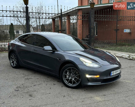 Серый Тесла Модель 3, объемом двигателя 0 л и пробегом 160 тыс. км за 20500 $, фото 1 на Automoto.ua