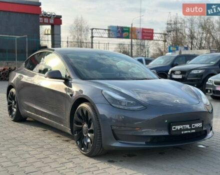 Серый Тесла Модель 3, объемом двигателя 0 л и пробегом 82 тыс. км за 24500 $, фото 1 на Automoto.ua