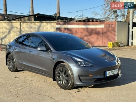 Серый Тесла Модель 3, объемом двигателя 0 л и пробегом 71 тыс. км за 22300 $, фото 1 на Automoto.ua