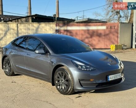 Серый Тесла Модель 3, объемом двигателя 0 л и пробегом 71 тыс. км за 22300 $, фото 1 на Automoto.ua