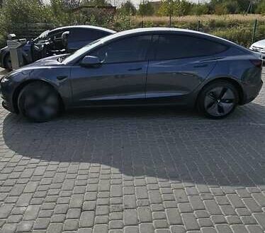 Тесла Модель 3 2022 у Дрогобичі на Automoto.ua Сірий Тесла Модель 3, об'ємом двигуна 0 л та пробігом 22 тис. км за 28500 $, фото 1 на Automoto.ua
