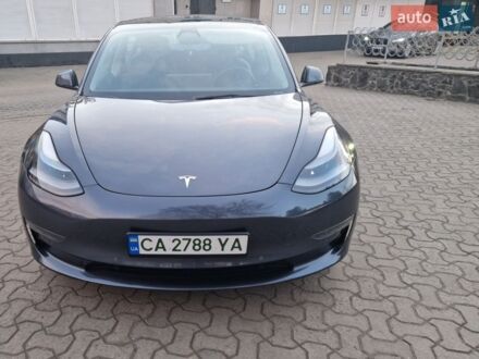 Серый Тесла Модель 3, объемом двигателя 0 л и пробегом 90 тыс. км за 19200 $, фото 1 на Automoto.ua