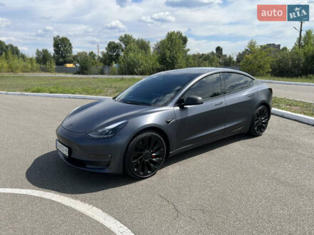 Тесла Модель 3 2022 у Києві на Automoto.ua Сірий Тесла Модель 3, об'ємом двигуна 0 л та пробігом 30 тис. км за 28500 $, фото 1 на Automoto.ua