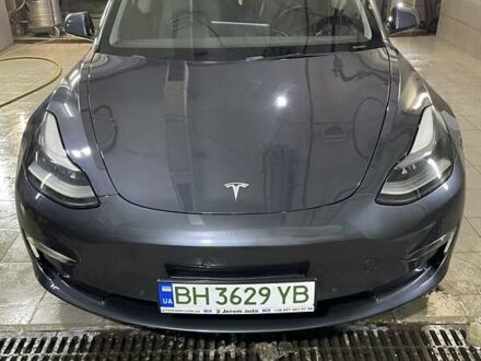 Серый Тесла Модель 3, объемом двигателя 0 л и пробегом 43 тыс. км за 18500 $, фото 1 на Automoto.ua