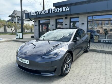 Сірий Тесла Модель 3, об'ємом двигуна 0 л та пробігом 93 тис. км за 21500 $, фото 1 на Automoto.ua