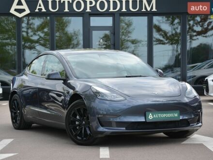 Сірий Тесла Модель 3, об'ємом двигуна 0 л та пробігом 11 тис. км за 25500 $, фото 1 на Automoto.ua