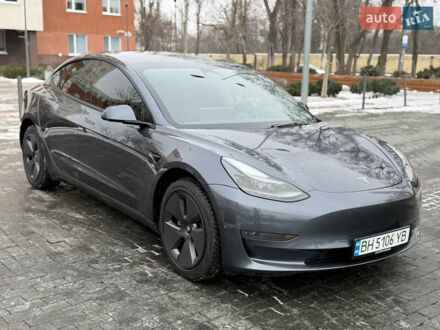 Серый Тесла Модель 3, объемом двигателя 0 л и пробегом 46 тыс. км за 19700 $, фото 1 на Automoto.ua