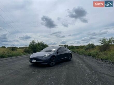Сірий Тесла Модель 3, об'ємом двигуна 0 л та пробігом 37 тис. км за 20500 $, фото 1 на Automoto.ua