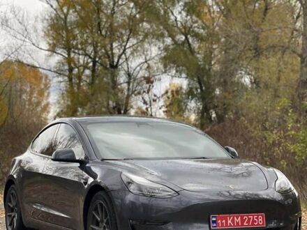 Сірий Тесла Модель 3, об'ємом двигуна 0 л та пробігом 171 тис. км за 18500 $, фото 1 на Automoto.ua