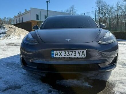 Серый Тесла Модель 3, объемом двигателя 0 л и пробегом 33 тыс. км за 20000 $, фото 1 на Automoto.ua