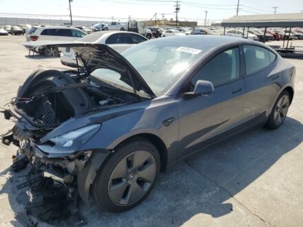 Тесла Модель 3 2023 у Львові на Automoto.ua Сірий Тесла Модель 3, об'ємом двигуна 0 л та пробігом 9 тис. км за 14500 $, фото 1 на Automoto.ua