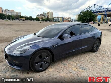 Сірий Тесла Модель 3, об'ємом двигуна 0.33 л та пробігом 83 тис. км за 21100 $, фото 1 на Automoto.ua