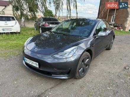 Сірий Тесла Модель 3, об'ємом двигуна 0 л та пробігом 55 тис. км за 18200 $, фото 1 на Automoto.ua
