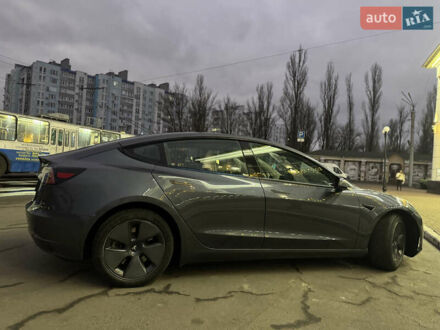 Сірий Тесла Модель 3, об'ємом двигуна 0 л та пробігом 40 тис. км за 22000 $, фото 1 на Automoto.ua
