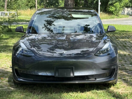 Тесла Модель 3 2023 у Києві на Automoto.ua Сірий Тесла Модель 3, об'ємом двигуна 0 л та пробігом 41 тис. км за 26700 $, фото 1 на Automoto.ua