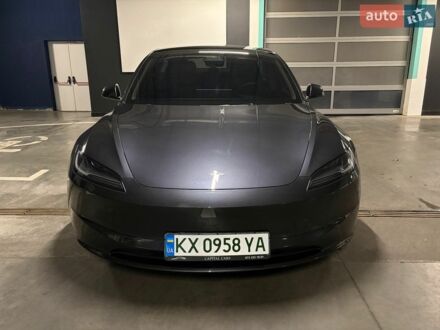 Серый Тесла Модель 3, объемом двигателя 0 л и пробегом 40 тыс. км за 27600 $, фото 1 на Automoto.ua