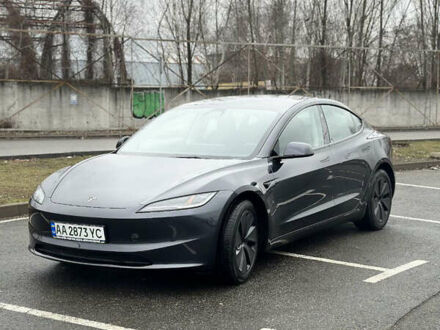 Тесла Модель 3 2024 у Києві на Automoto.ua Сірий Тесла Модель 3, об'ємом двигуна 0 л та пробігом 1 тис. км за 33000 $, фото 1 на Automoto.ua