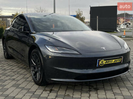 Серый Тесла Модель 3, объемом двигателя 0 л и пробегом 9 тыс. км за 33500 $, фото 1 на Automoto.ua