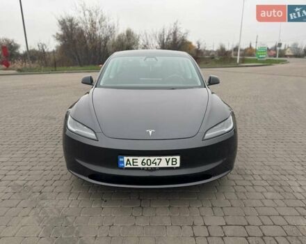Серый Тесла Модель 3, объемом двигателя 0 л и пробегом 16 тыс. км за 31400 $, фото 1 на Automoto.ua