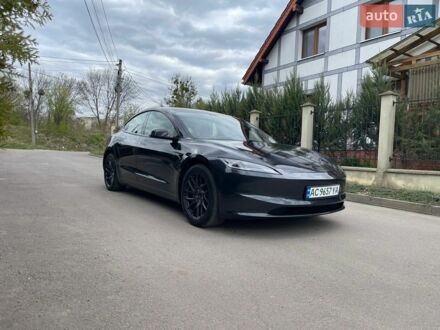 Серый Тесла Модель 3, объемом двигателя 0 л и пробегом 32 тыс. км за 25500 $, фото 1 на Automoto.ua