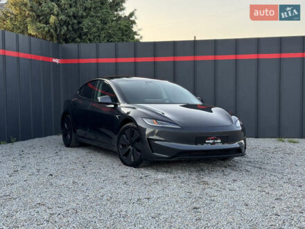 Тесла Модель 3 2024 у Луцьку на Automoto.ua Сірий Тесла Модель 3, об'ємом двигуна 0 л та пробігом 53 тис. км за 29500 $, фото 1 на Automoto.ua