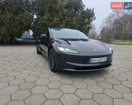 Серый Тесла Модель 3, объемом двигателя 0 л и пробегом 23 тыс. км за 25800 $, фото 1 на Automoto.ua