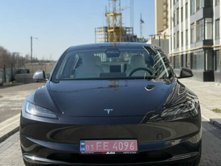 Тесла Модель 3 2024 у Луцьку на Automoto.ua Сірий Тесла Модель 3, об'ємом двигуна 0 л та пробігом 6 тис. км за 31000 $, фото 1 на Automoto.ua