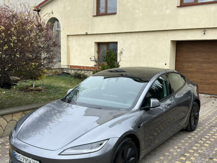 Серый Тесла Модель 3, объемом двигателя 0 л и пробегом 3 тыс. км за 27000 $, фото 1 на Automoto.ua